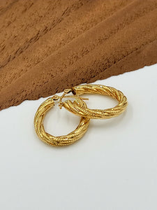 Yellow Gold Etched Rope Huggie Hoop Earrings