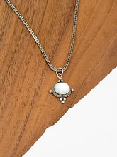 Load image into Gallery viewer, Silver Mother of Pearl Art Deco Necklace
