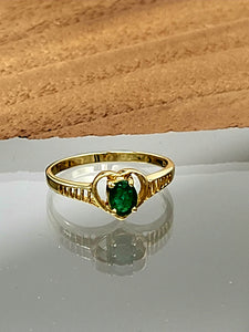 Gold Heart Emerald Ring