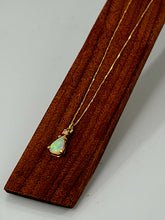 Load image into Gallery viewer, Gold Australian Opal Necklace
