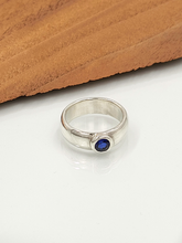 Load image into Gallery viewer, Silver Sapphire Ring
